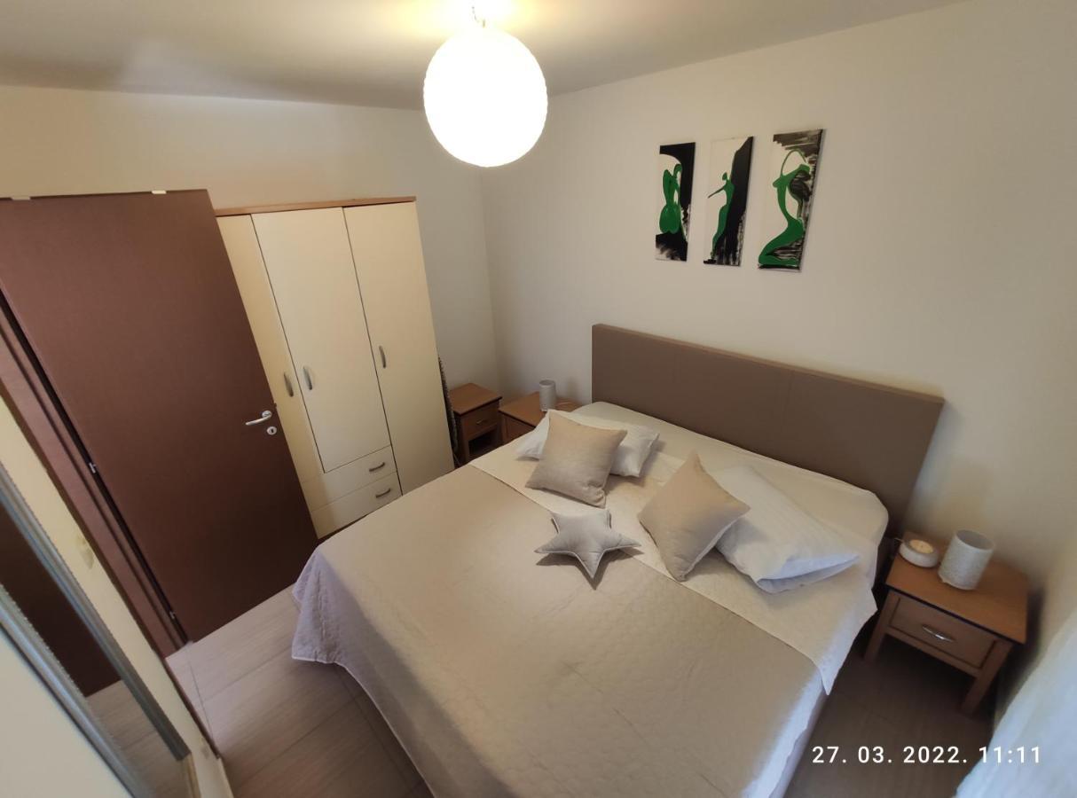 Apartman Antonela With Free Garage Parking Daire Split Dış mekan fotoğraf